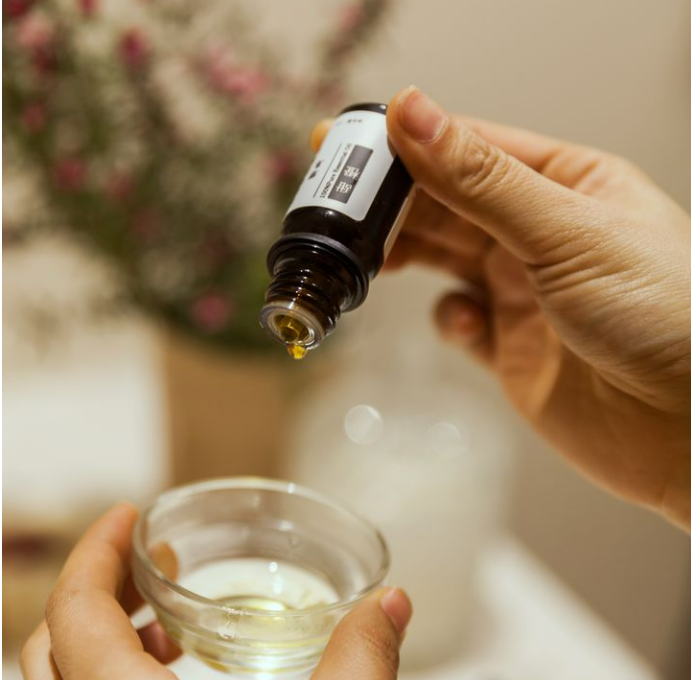What is the difference between essential oils and essences?